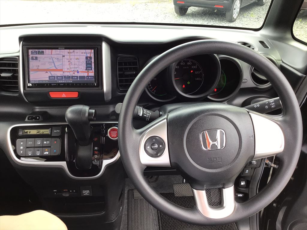 中古車紹介】ホンダ N-BOX JF1型 黒 | ダイソウモータース