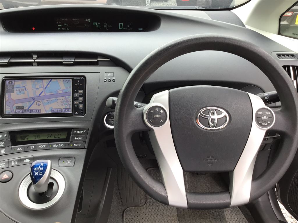 中古車紹介】トヨタ プリウス ZVW30型 シルバー - ダイソウモータース