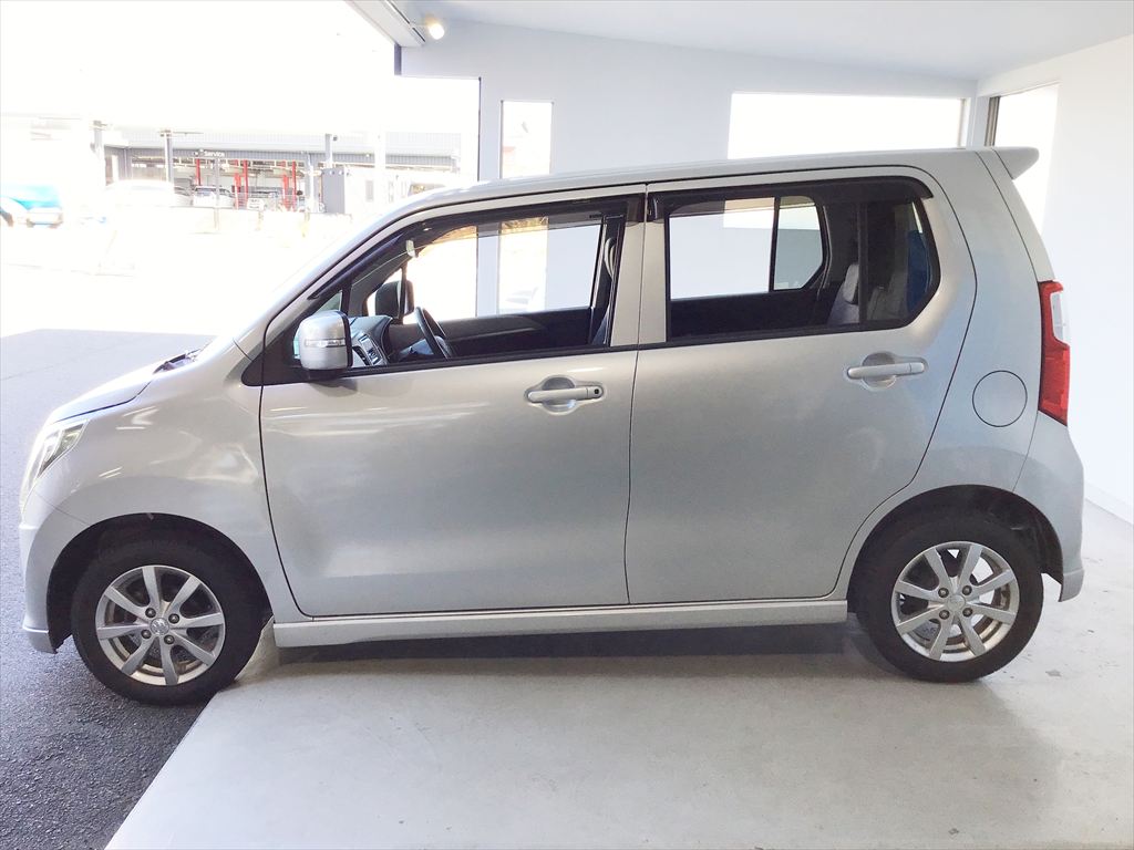 中古車紹介】スズキ ワゴンR FXリミテッド シルキーシルバーメタリック